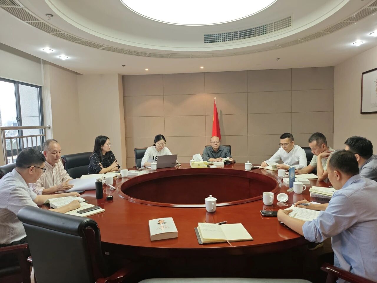 瓯海区检察院召开专题党组会和全院大会 传达学习党的二十届四中全会精神